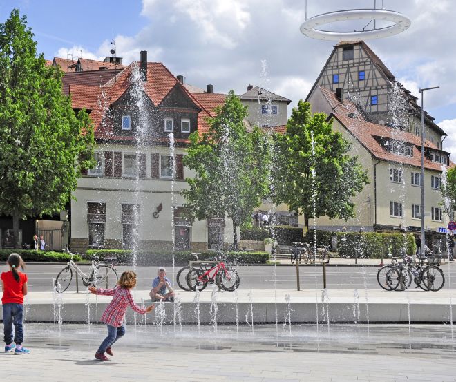 Bahnhofstraße Wasser